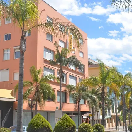 La Palmera ゲストハウス