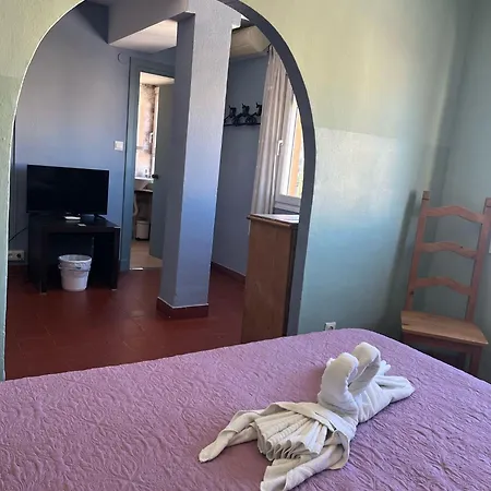 La Palmera ゲストハウス 2*