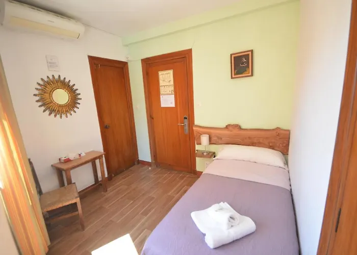 Πανσιόν La Palmera 2*